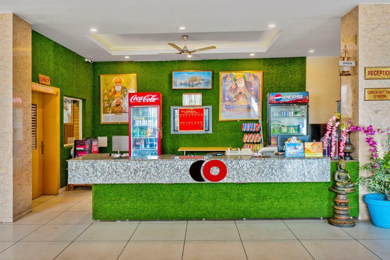 Capital O 40833 Maharaja Hotel & Restaurant Kashipur 外观 照片