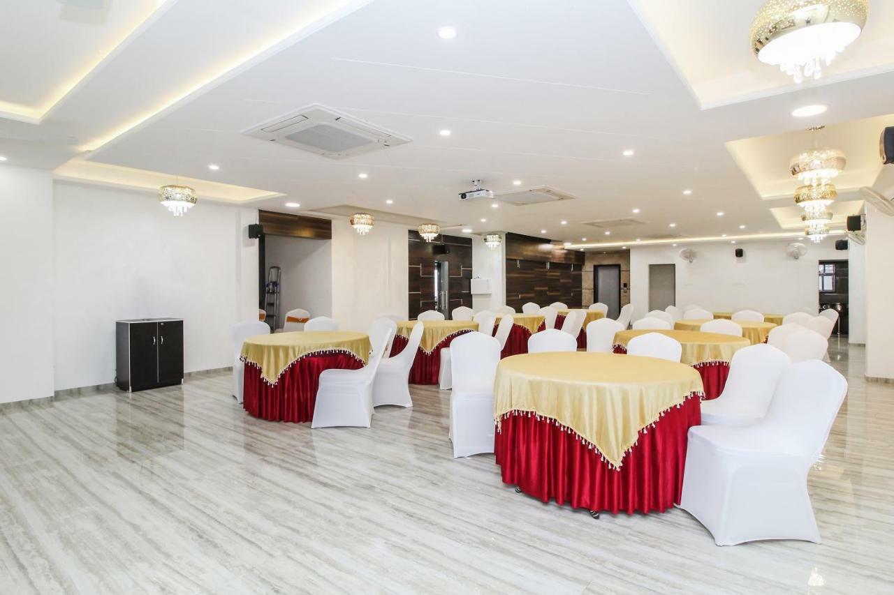 Capital O 40833 Maharaja Hotel & Restaurant Kashipur 外观 照片