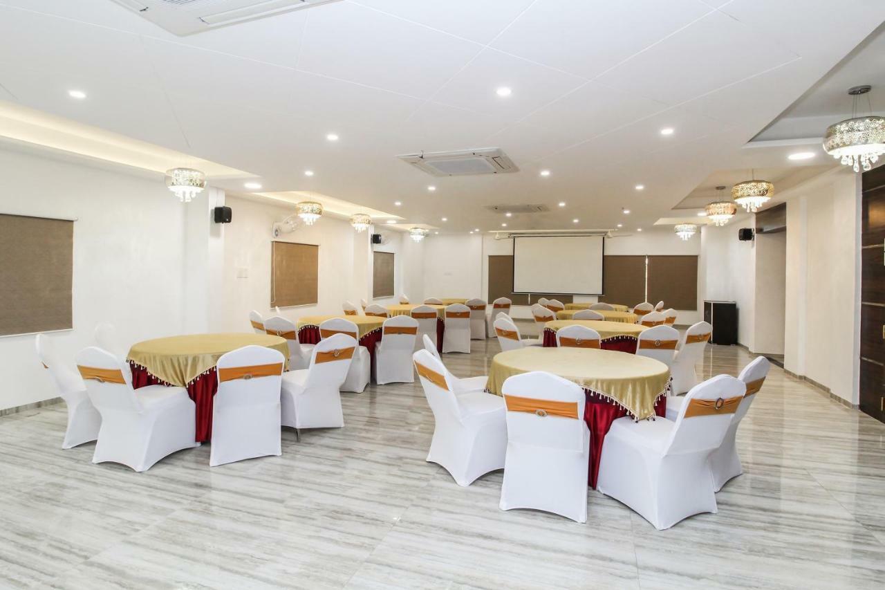 Capital O 40833 Maharaja Hotel & Restaurant Kashipur 外观 照片