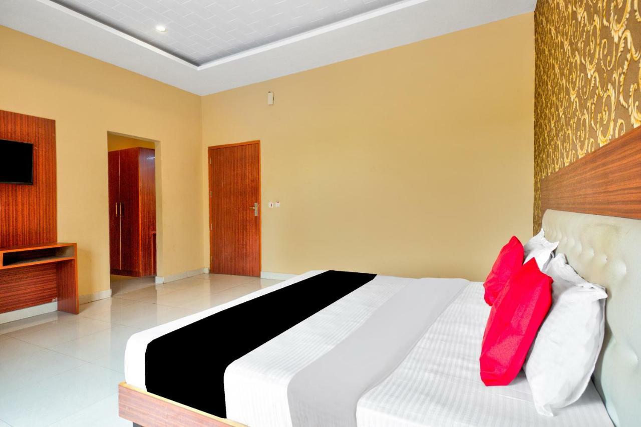 Capital O 40833 Maharaja Hotel & Restaurant Kashipur 外观 照片